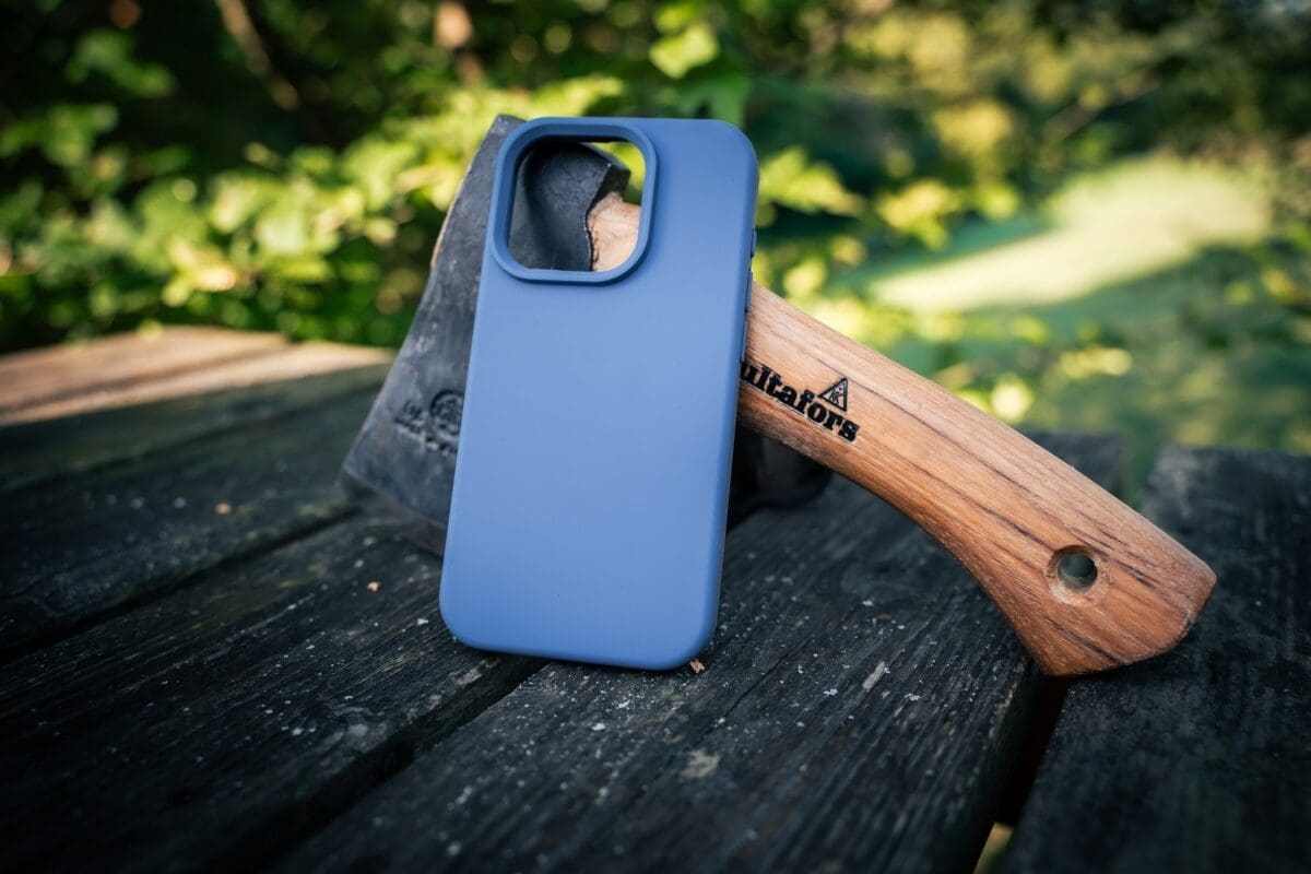 Tactical MagForce Velvet Smoothie Apple Avatar iPhone 16 Tok