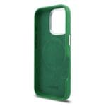 Lacoste PVC Iconic Petit Pique Metal Logo MagSafe Estragon Green iPhone 16 Pro Tok